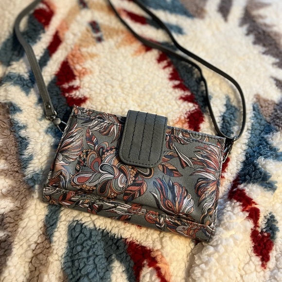 Sakroots xl smartphone crossbody wallet - Picture 2 of 4